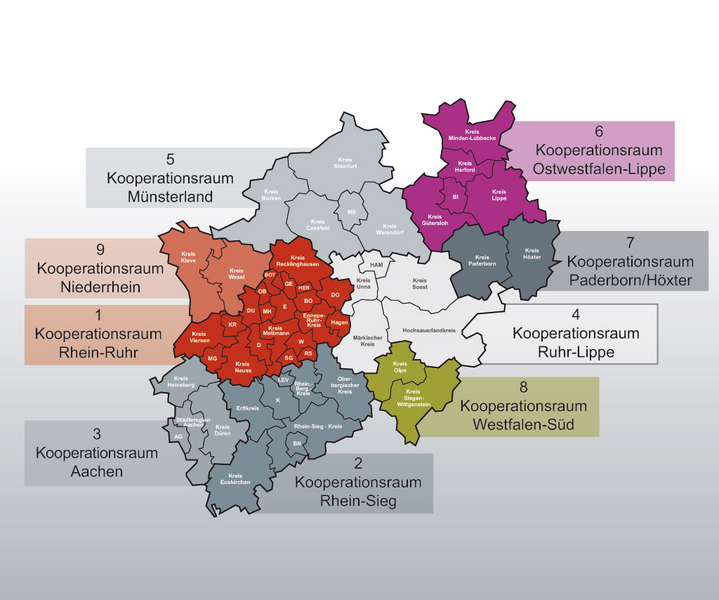 Abgrenzung der ÖPNV-Kooperationsräume bis 2007. Hierzu zählen der Kooperationsraum Rhein-Ruhr, der Kooperationsraum Rhein-Sieg, der Kooperationsraum Aachen, der Kooperationsraum Ruhr-Lippe, der Kooperationsraum Münsterland, der Kooperationsraum Ostwestfalen-Lippe, der Kooperationsraum Paderborn/Höxter, der Kooperationsraum Westfalen-Süd und der Kooperationsraum Niederrhein.